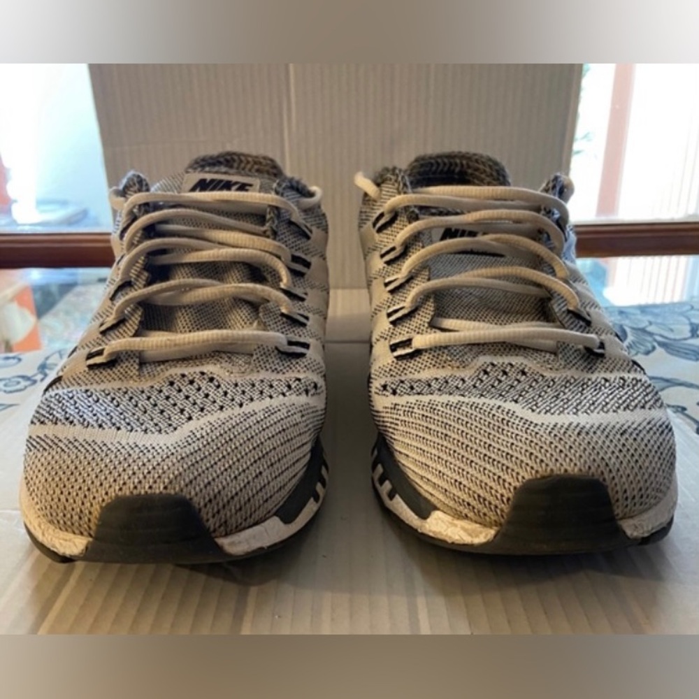 Nike Air Zoom Odyssey Sneakers - Picture 3 of 6